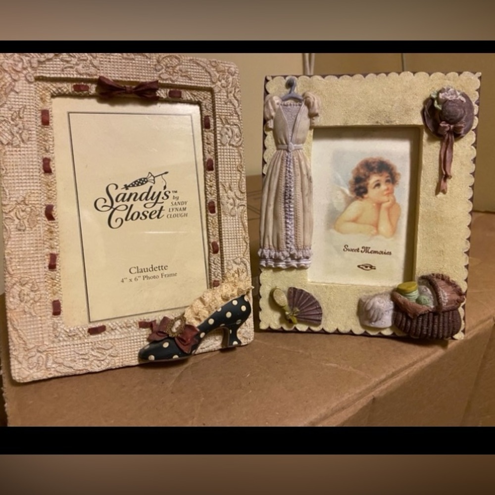 Decorative vintage style Photo Frames duo